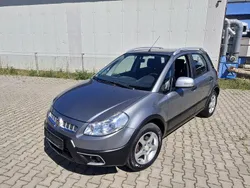 Srebrny (metalik) Używany 2012 Fiat Sedici SUV | 24 990 zł (Uczciwa cena)