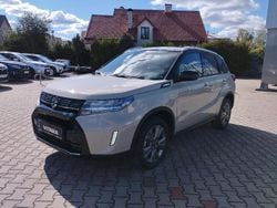 A9n savanna ivory Używany 2025 Suzuki Vitara SUV | 95 800 zł