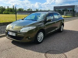 Zielony jasny (metalik) Używany 2011 Renault Mégane GrandTour Kombi | 10 900 zł (Super Cena)