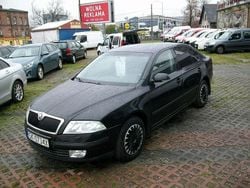 Czarny Używany 2007 Skoda Octavia Sedan/Limuzyna | 8900 zł (Uczciwa cena)