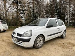 Biały Używany 2003 Renault Clio Kabriolet | 1700 zł