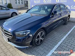 Używany 2022 Mercedes E220 | 129 805 zł (Super Cena)