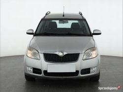 Srebrny Używany 2007 Skoda Roomster Minivan | 9499 zł (Uczciwa cena)