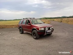 Bordowy Używany 1996 Opel Frontera SUV | 12 500 zł