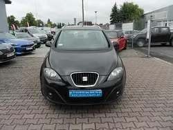Czarny Używany 2011 Seat Altea XL Minivan | 21 700 zł (Dość drogi)