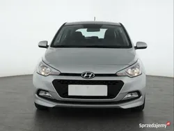 Srebrny Używany 2018 Hyundai i20 Hatchback | 41 499 zł