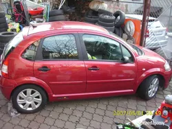 Czerwony Używany 2006 Citroën C3 VTR Sport Hatchback | 7700 zł (Uczciwa cena)