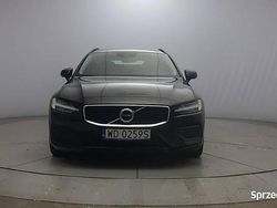 Czarny Używany 2021 Volvo V60 Momentum Kombi | 109 700 zł (Drogi)