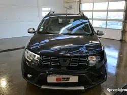 Czarny Używany 2016 Dacia Sandero Stepway Hatchback | 9200 zł