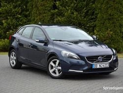 Niebieski Używany 2014 Volvo V40 Kombi | 36 900 zł (Uczciwa cena)