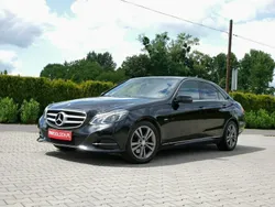 Czarny Używany 2015 Mercedes E300 Sedan/Limuzyna | 64 900 zł
