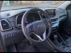 Bordowy Używany 2019 Hyundai Tucson SUV | 65 000 zł (Super Cena)