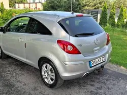Srebrny Używany 2011 Opel Corsa Hatchback | 11 500 zł (Uczciwa cena)