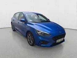 Niebieski Używany 2020 Ford Focus Hatchback | 44 300 zł (Super Cena)