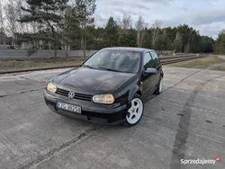 Czarny Używany 1998 VW Golf IV Hatchback | 3550 zł (Uczciwa cena)