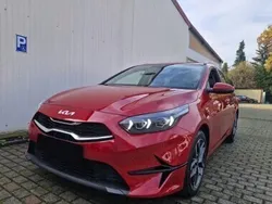 Czerwony Nowe 2025 Kia Ceed Kombi | 127 392 zł