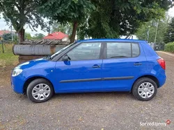 Niebieski Używany 2009 Skoda Fabia Hatchback | 11 900 zł (Uczciwa cena)