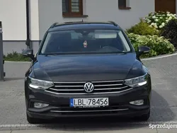 Szary Używany 2019 VW Passat Kombi | 69 900 zł (Super Cena)