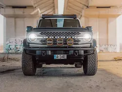 Niebieski Używany 2022 Ford Bronco SUV | 269 000 zł