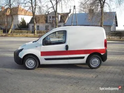 Biały Używany 2015 Fiat Fiorino Minivan | 14 900 zł (Uczciwa cena)