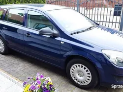 Używany 2011 Opel Astra | 25 000 zł (Dobra cena)