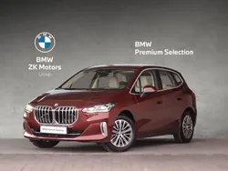 Czerwony piemont metalizowany Używany 2025 BMW 223 Active Tourer Luxury Line Minivan | 187 900 zł