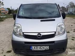 Szary Używany 2009 Opel Vivaro Van | 32 900 zł