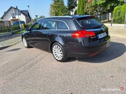 Czarny Używany 2011 Opel Insignia Sedan/Limuzyna | 23 900 zł (Uczciwa cena)