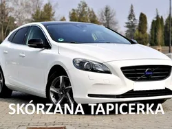 Biały (metalik) Używany 2013 Volvo V40 Kombi | 34 900 zł (Uczciwa cena)