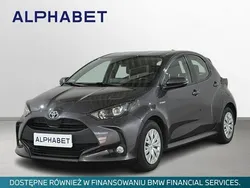 Szary Używany 2021 Toyota Yaris Hybrid Comfort Hatchback | 69 900 zł (Dobra cena)