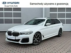 Biały Używany 2020 BMW 520 Kombi | 119 900 zł (Dobra cena)