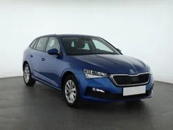 Niebieski Używany 2023 Skoda Scala Hatchback | 79 999 zł (Dobra cena)
