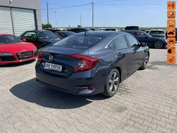 Czarny (metalik) Używany 2020 Honda Civic Hatchback | 39 900 zł