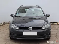 Szary Używany 2018 VW Golf VII Kombi | 34 999 zł (Uczciwa cena)