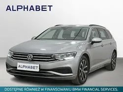 Szary (metalik) Używany 2022 VW Passat Business Kombi | 99 900 zł (Dość drogi)