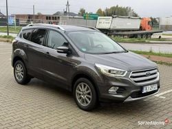 Szary Używany 2017 Ford Kuga SUV | 49 900 zł (Dobra cena)