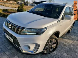 Biały Używany 2022 Suzuki Vitara SUV | 83 900 zł (Uczciwa cena)
