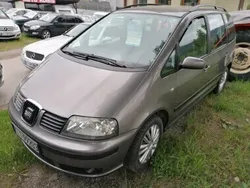 Szary Używany 2006 Seat Alhambra Minivan | 11 900 zł (Uczciwa cena)