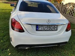 Używany 2019 Mercedes C180 AMG | 95 000 zł (Uczciwa cena)