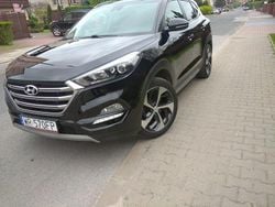 Czarny Używany 2017 Hyundai Tucson SUV | 67 500 zł (Uczciwa cena)