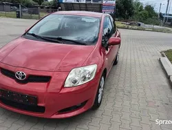 Czerwony Używany 2008 Toyota Auris Hatchback | 15 900 zł (Uczciwa cena)