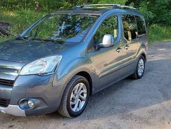 Używany 2008 Citroën Berlingo Minivan | 28 000 zł