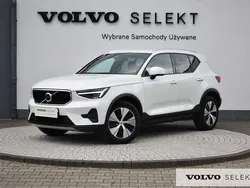 Biały Używany 2024 Volvo XC40 SUV | 159 900 zł (Uczciwa cena)