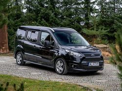 Czarny Używany 2015 Ford Tourneo Minivan | 47 777 zł