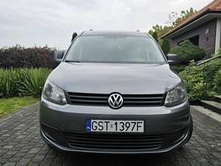 Szary Używany 2012 VW Caddy Maxi Minivan | 33 500 zł (Uczciwa cena)
