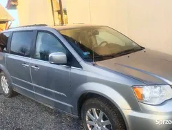 Srebrny Używany 2013 Chrysler Town & Country Touring Kombi | 36 000 zł (Uczciwa cena)