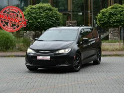 Czarny (metalik) Używany 2019 Chrysler Pacifica Touring SUV | 88 900 zł (Uczciwa cena)