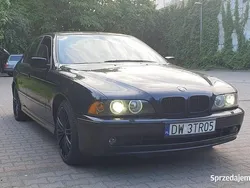 Czarny Używany 2001 BMW 530 Exclusive Sedan/Limuzyna | 34 400 zł