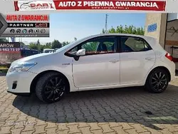 Biały Używany 2012 Toyota Auris Hybrid Hatchback | 32 900 zł (Dość drogi)
