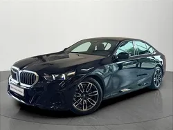 Czarny carbon m metalizowany Używany 2024 BMW 530e Comfort Edition Sedan/Limuzyna | 279 900 zł (Uczciwa cena)